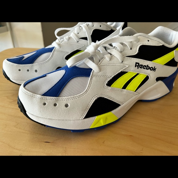 Brand new Classic Reebok Aztrek - Sold Out - Size 13m. - Picture 4 of 6